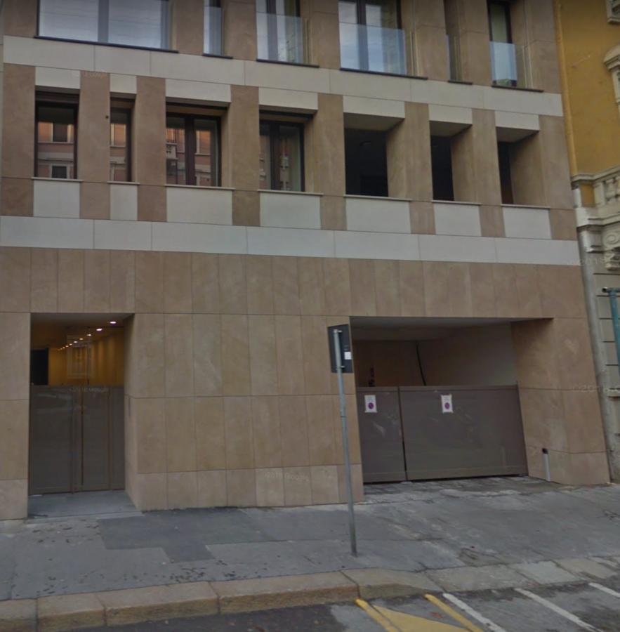 Altido Lovely 1-Bed Flat With Balcony & Free Parking Milano Exteriör bild